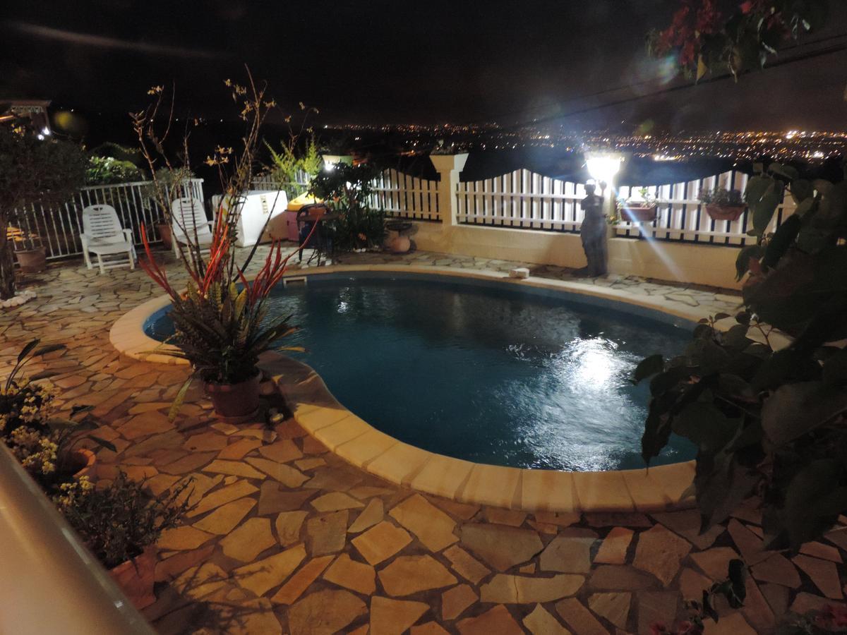 Corbeille D'Or Bed & Breakfast Saint-Louis Luaran gambar
